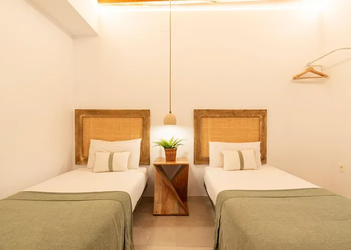 Lazcano & Old Town By Ele Apartments