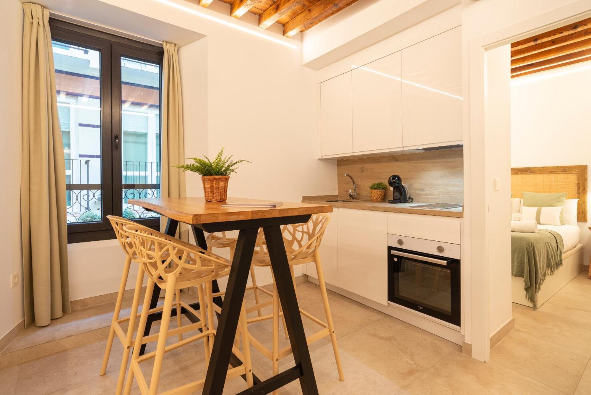 Lazcano & Old Town By Ele Apartment Málaga